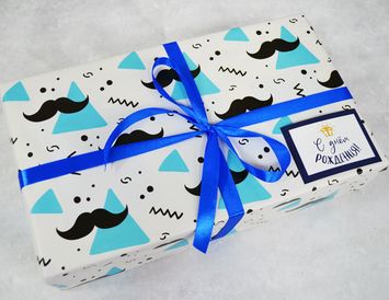 Подарочный набор на День рождения из чая, кофе и мёда