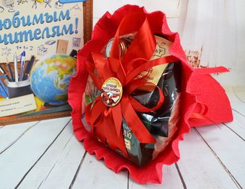 Чай в букете  "Лучшая учительница"