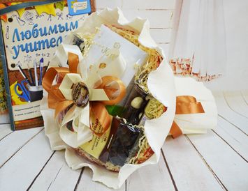 Подарок учителю букет из чая и кофе "Любимому учителю"