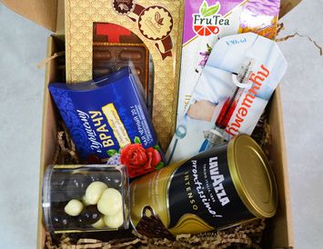 Подарок врачу "С благодарностью" из чая и кофе