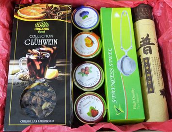 Новогодний подарок  "Удобный"  с чаем для ценителей вкуса