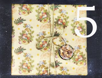 Новогодний подарок Сладкий