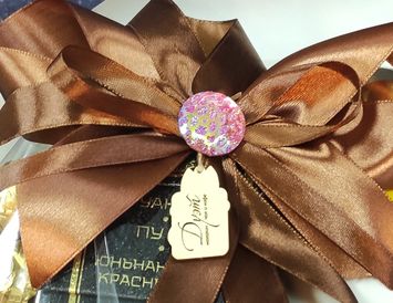 Букет из чая с кофе и конфетами "Ретро"