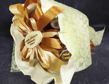 Подарок педагогу именной с мёдом