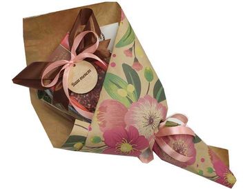 Букет из чая и шоколада "Нянечке"