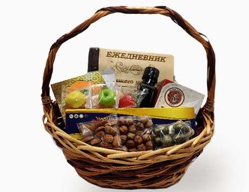 Корзина Учителю с именным ежедневником