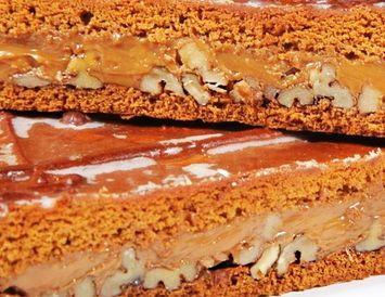 Вкусный сувенир пряник "8 марта"