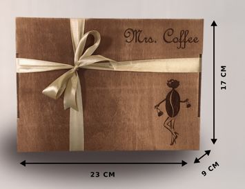 Набор из 2 видов кофе молотого, 2 видов шоколада, сиропа и трафарета для кофе "Mrs. Coffee" №2