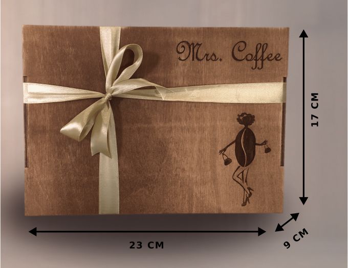 Набор из 2 видов кофе молотого, 2 видов шоколада, сиропа и трафарета для кофе "Mrs. Coffee" №1